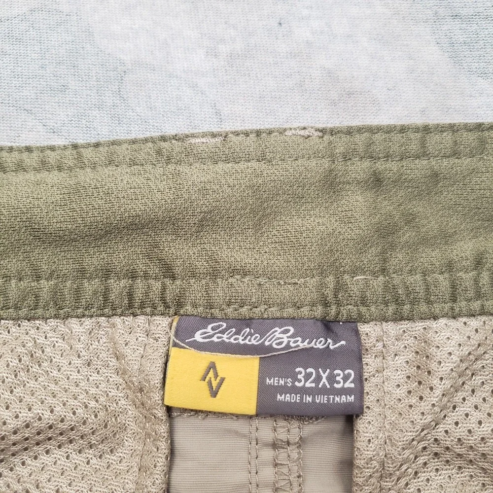 Eddie Bauer Pants Mens 32x32 Tan Cargo Pockets Travex Outdoors Camp Trail Travel